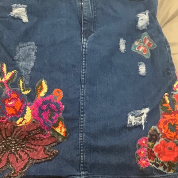 Anthropologie Gardener’s Denim Embellished Skirt Cecilia Prada P/S - Picture 2 of 14